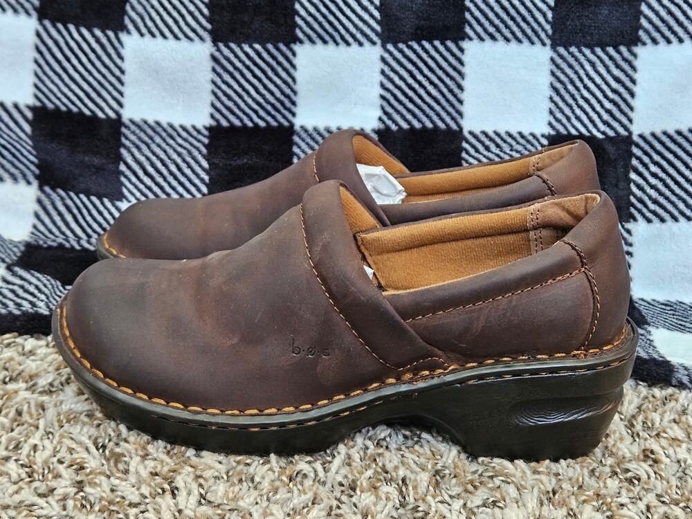 b.o.c Born Concept Brown Leather Comfort Clogs Women’s 7 Wide Slip On Shoes